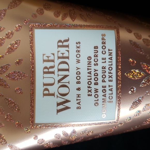 Bath & Body Works- PURE WONDER Exfoliating Glow Body Scrub - Picture 3 of 6
